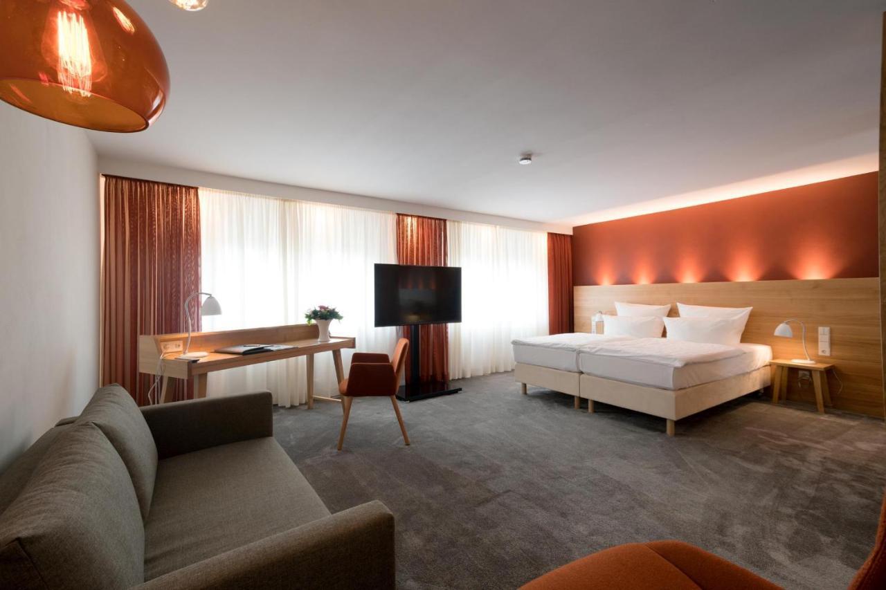 Hotel Adler Asperg Kültér fotó
