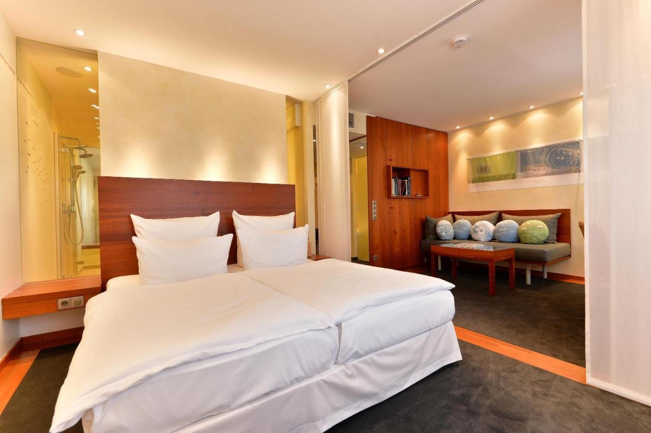 Hotel Adler Asperg Kültér fotó