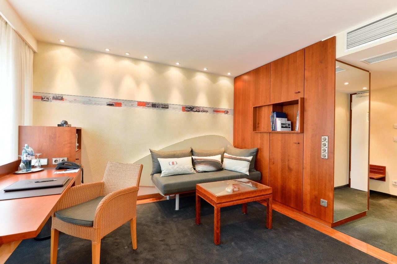 Hotel Adler Asperg Kültér fotó
