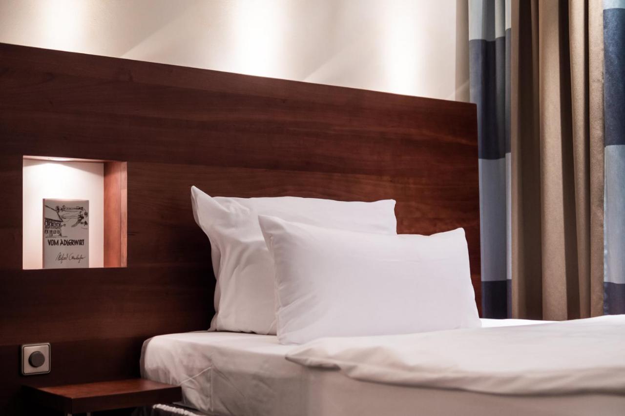 Hotel Adler Asperg Kültér fotó